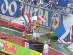 雨の中の応援団長横浜F・マリノスのマリノス君
