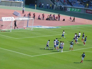 ガンバ大阪戦での横浜F・マリノス中村俊輔のフリーキック